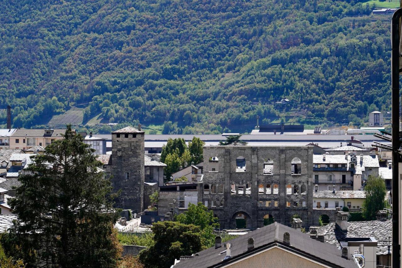 Surville Aosta Eksteriør bilde